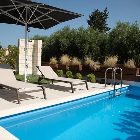 Pietra Mare Villa Polychrono