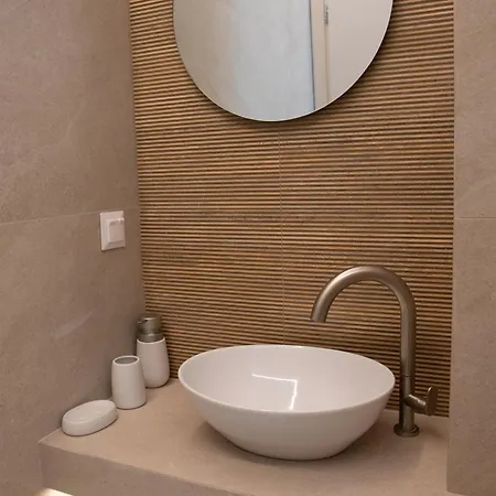 Pietra Mare * Polychrono