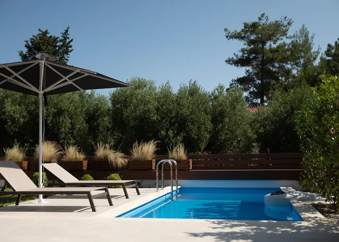 Pietra Mare Polychrono