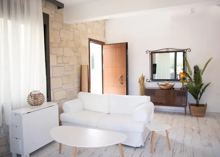 Pietra Mare Villa *