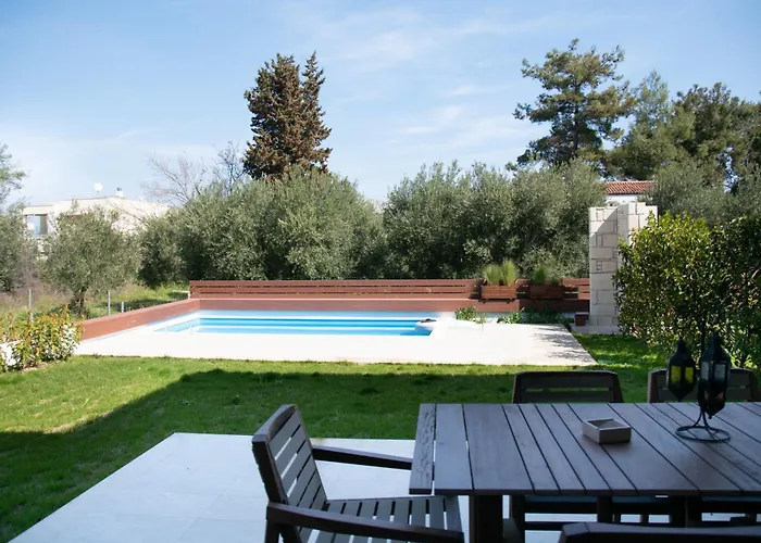 Pietra Mare Polychrono