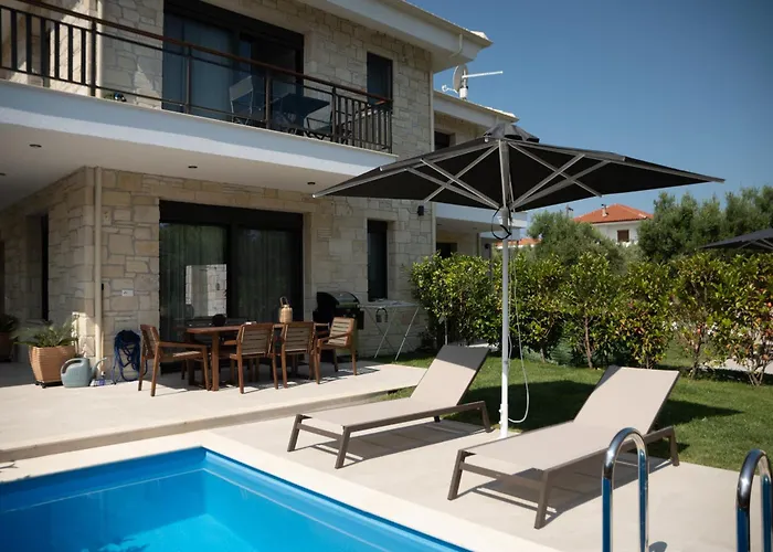 Pietra Mare Villa Polychrono