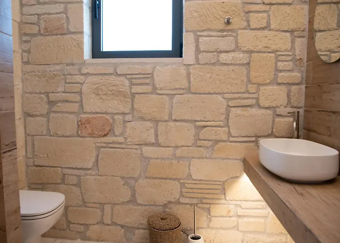 Pietra Mare Villa *
